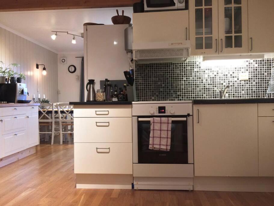 Appartamento Cosy Flat For 4 Persons Kristiansand Esterno foto